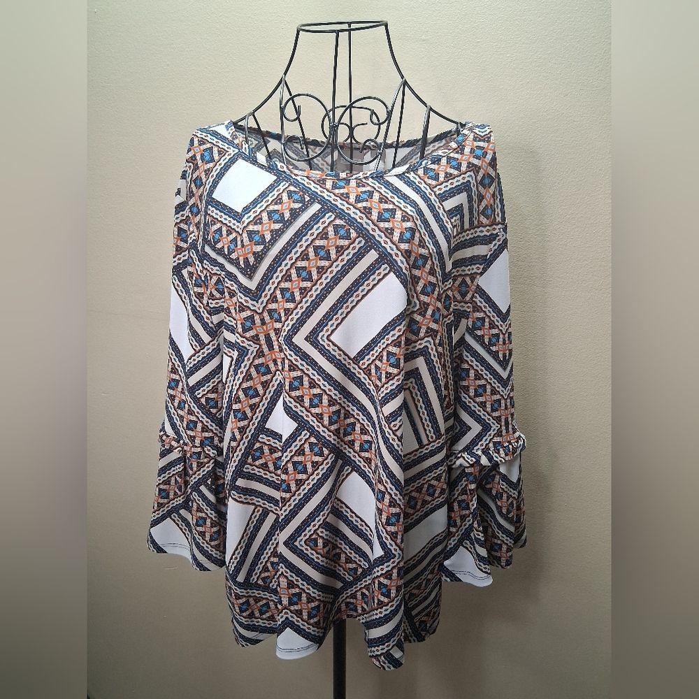 NWOT Chico's Multicolor Geometric Blouse - Picture 2 of 9